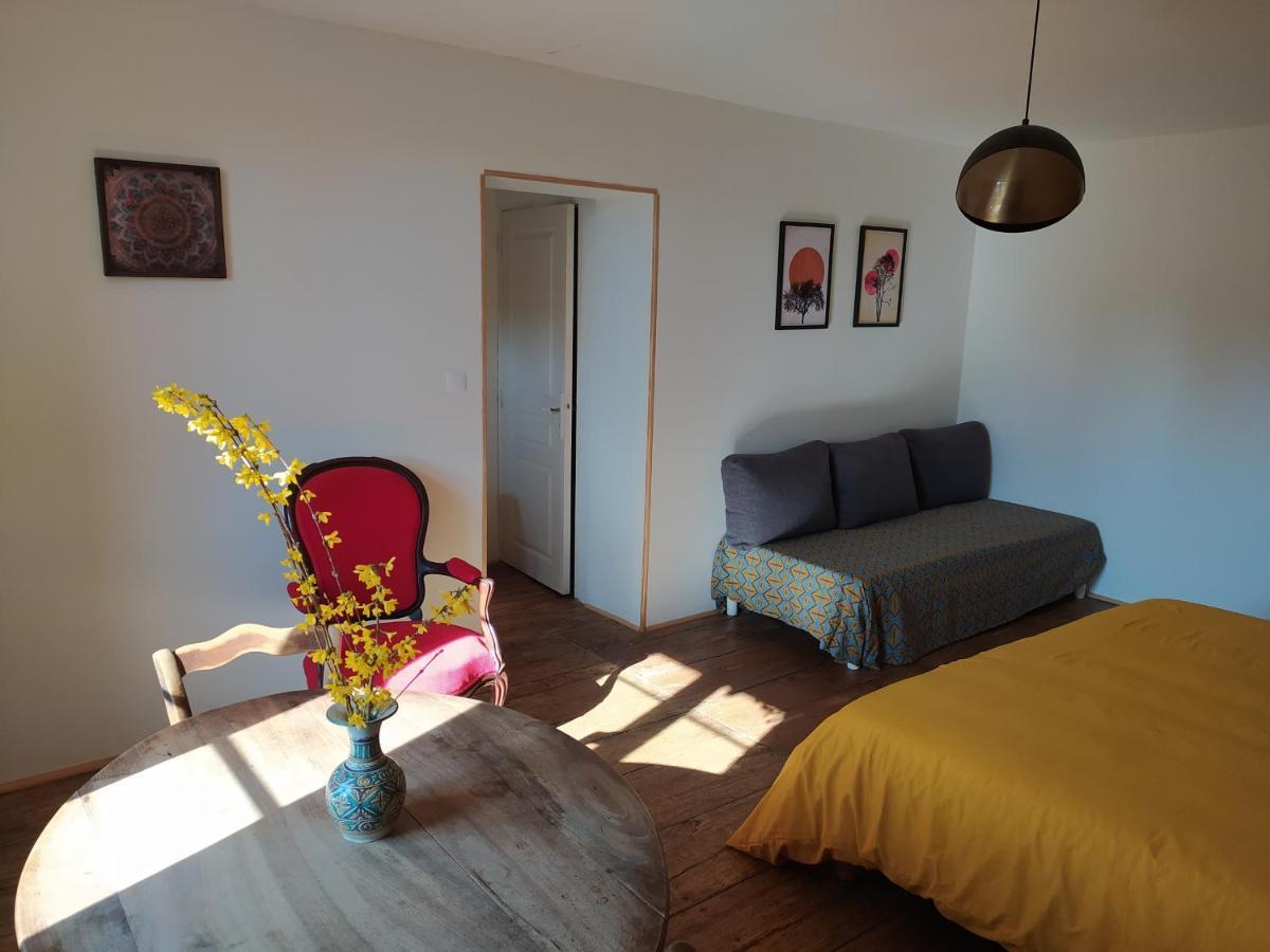 Avol D'Oiseau Bed & Breakfast Villers-Farlay Luaran gambar